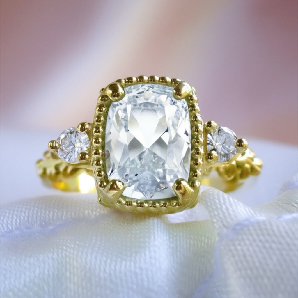 Antique Cushion Diamond Floral Engagement ring in 9ct / 14ct/ 18ct solid Gold Rings Bijoux de Chagall