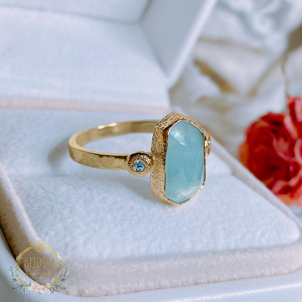 Ocean Natural Freeform Aquamarine Diamond ring in 9ct / 18ct Gold - Bijoux de Chagall