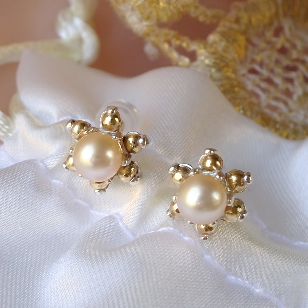 Lustrous Champagne Pearl & Gold Flower Cluster Earrings in 9ct Gold & 925 Sterling Silver - Bijoux de Chagall