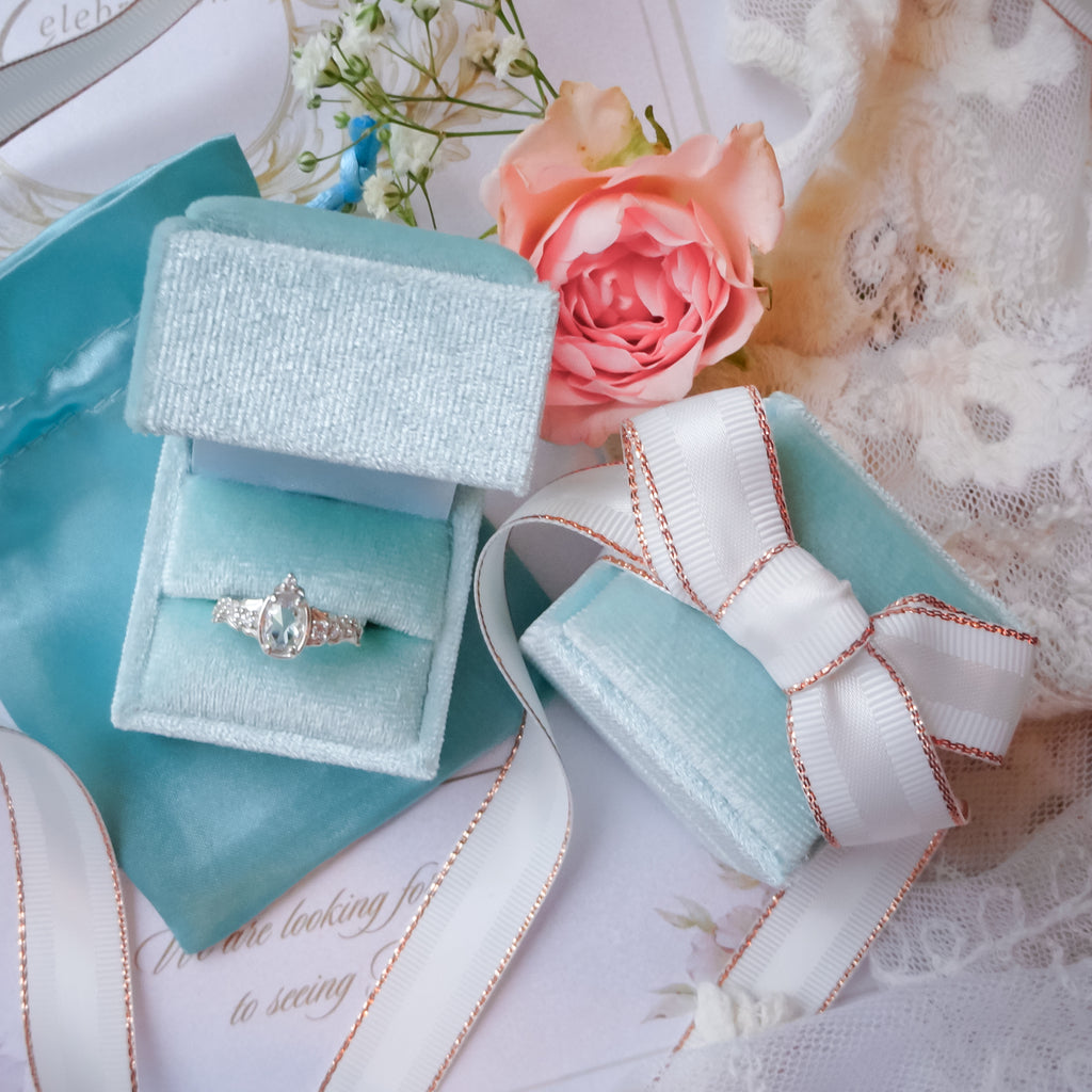 Aqua Mint Engagement & Wedding Velvet Ring Box Gift Kit - White - Bijoux de Chagall