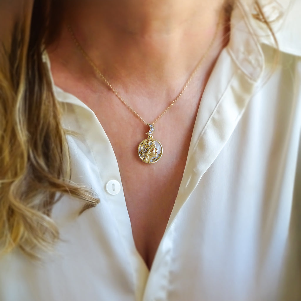 Art Nouveau Cameo Reversible Diamond Moon necklace in 9ct/ 14ct/ 18ct gold - Bijoux de Chagall