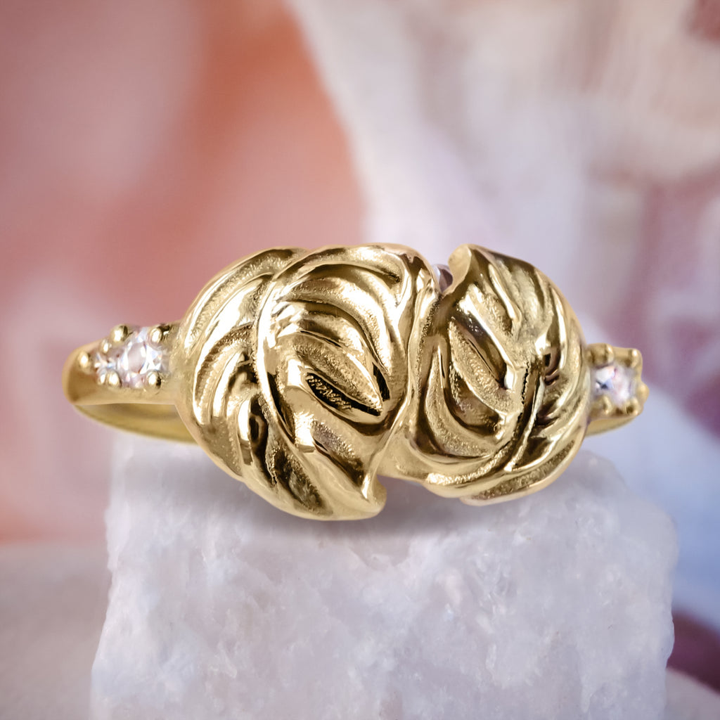 Infinite Love Leaves Diamond Wedding Ring band in 9ct / 14ct or 18ct Gold Rings Bijoux de Chagall
