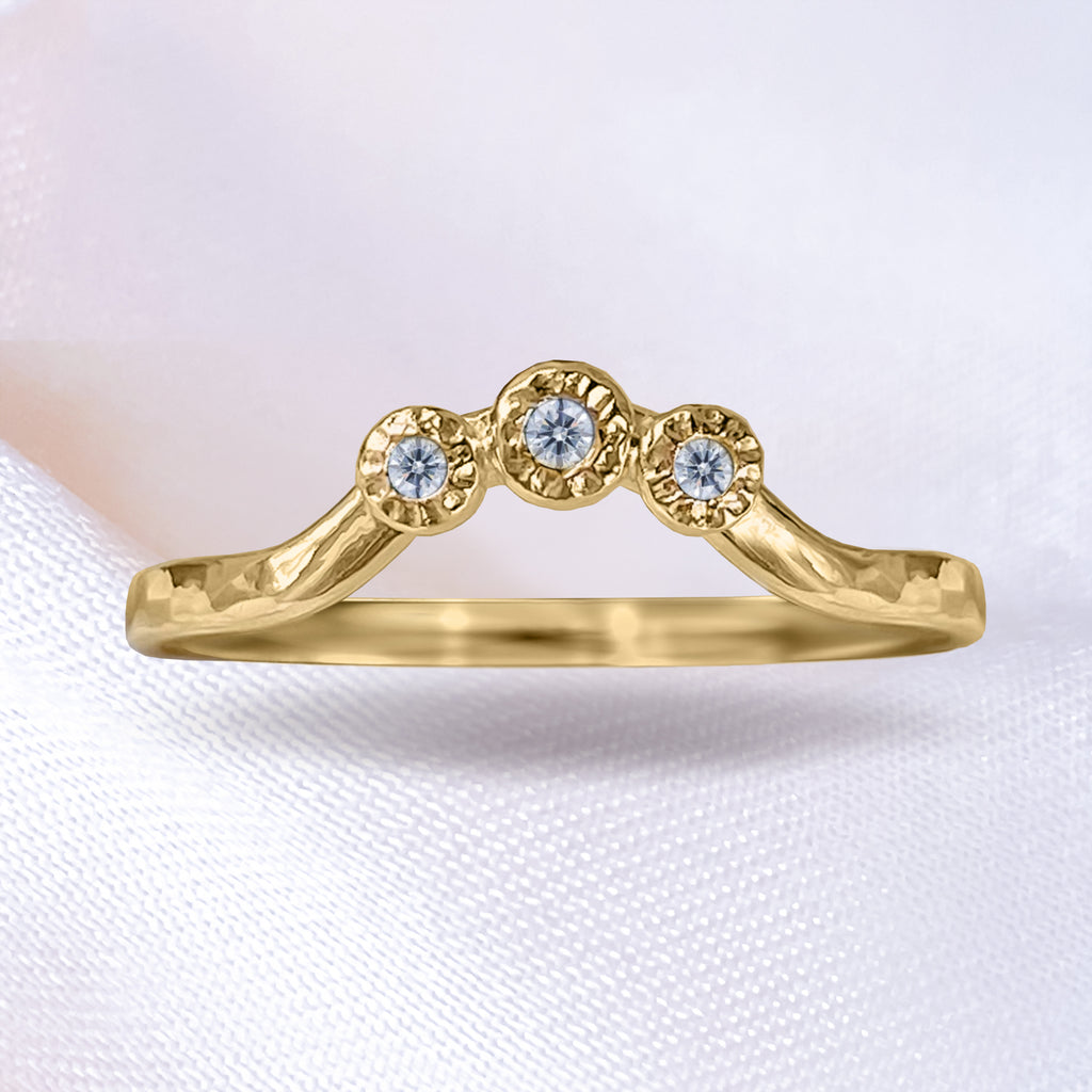 White Diamond Curved Contour Wedding ring band in 9ct / 18ct Gold Rings Lever du Soleil