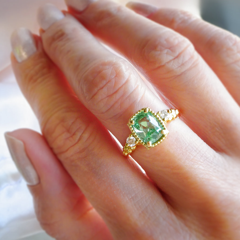 Vintage Style Mint Sapphire Diamond Engagement ring in 9ct / 14ct/ 18ct solid Gold Rings Bijoux de Chagall