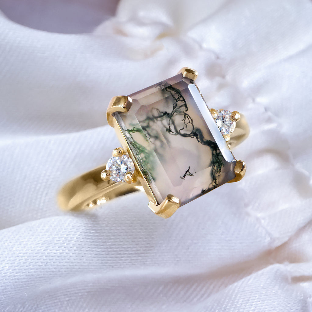 Natural Classic Moss Agate Diamond Unique Engagement ring in 9ct / 14ct/ 18ct Gold Rings Bijoux de Chagall