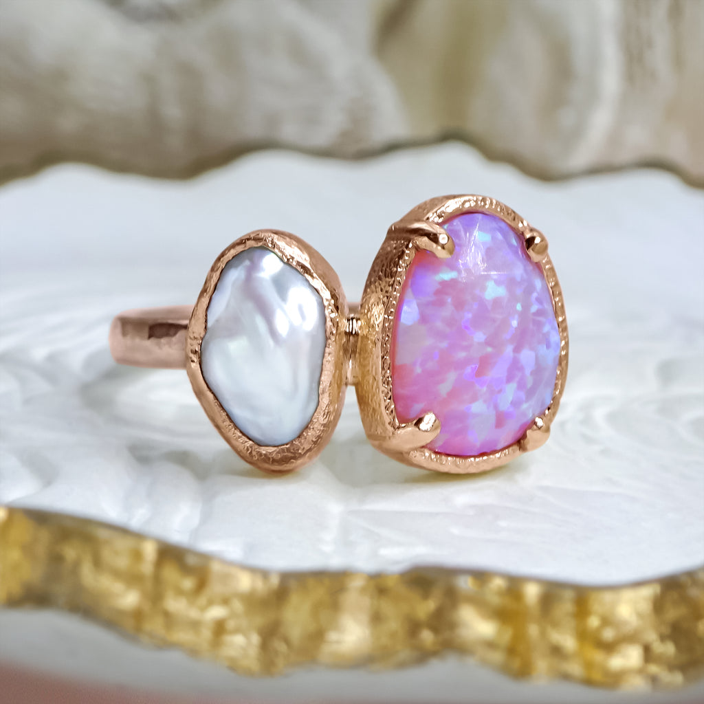 Toi et Moi - Gorgeous Opal and Keshi Pearl Engagement Ring in 9ct / 14ct/ 18ct Gold Rings Bijoux de Chagall
