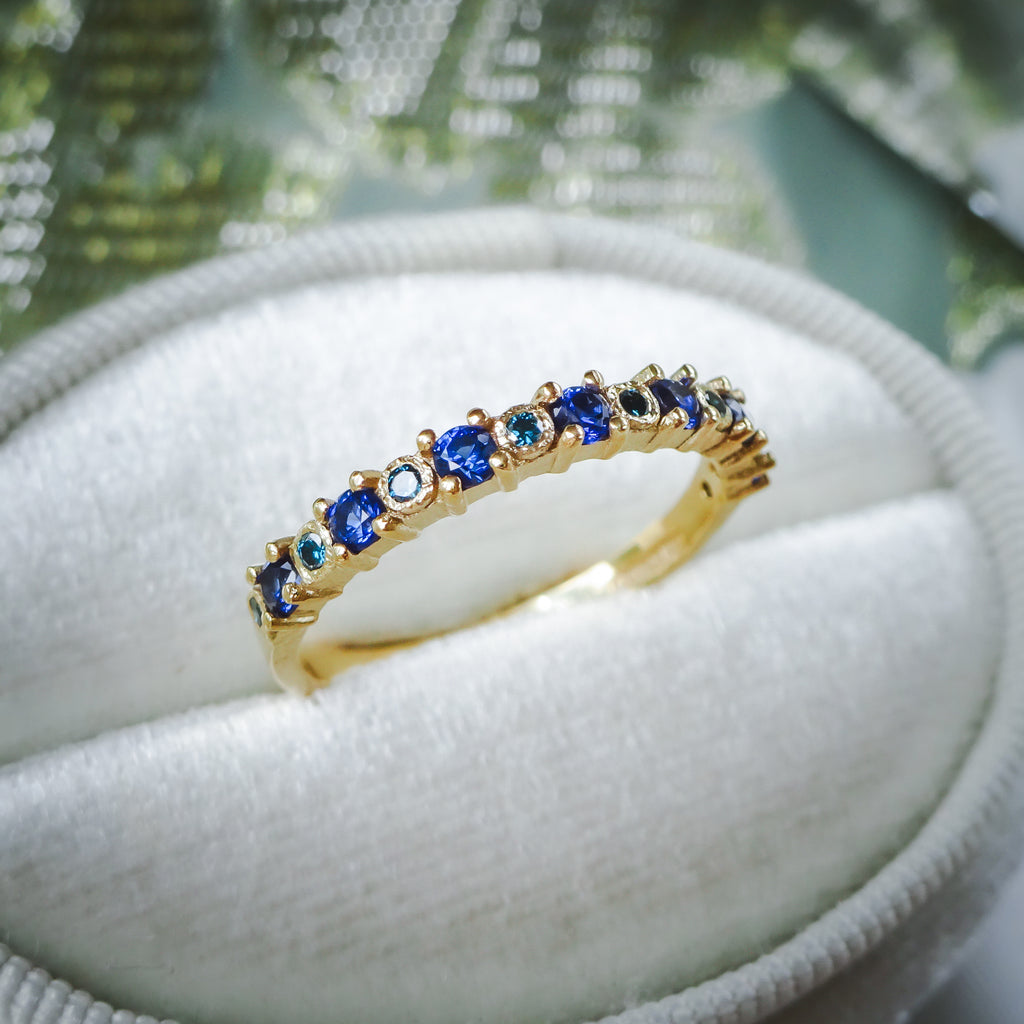 Mesmerising Blue Sapphires and Teal Diamonds Eternity Wedding ring band in 9ct /18ct Gold - Bijoux de Chagall