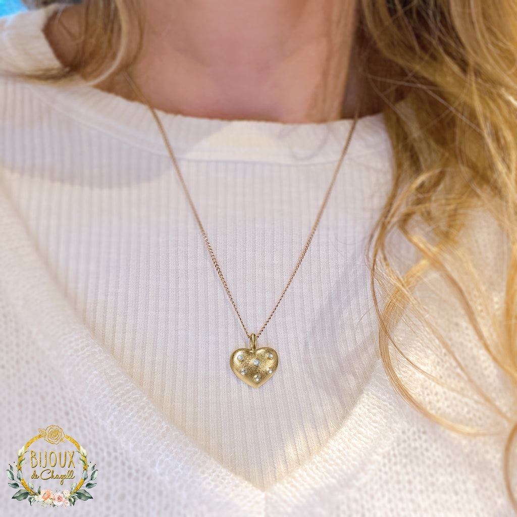 Cute Love Diamond Heart Pendant Necklace in solid 9ct / 14ct /18ct Gold Necklace Bijoux de Chagall