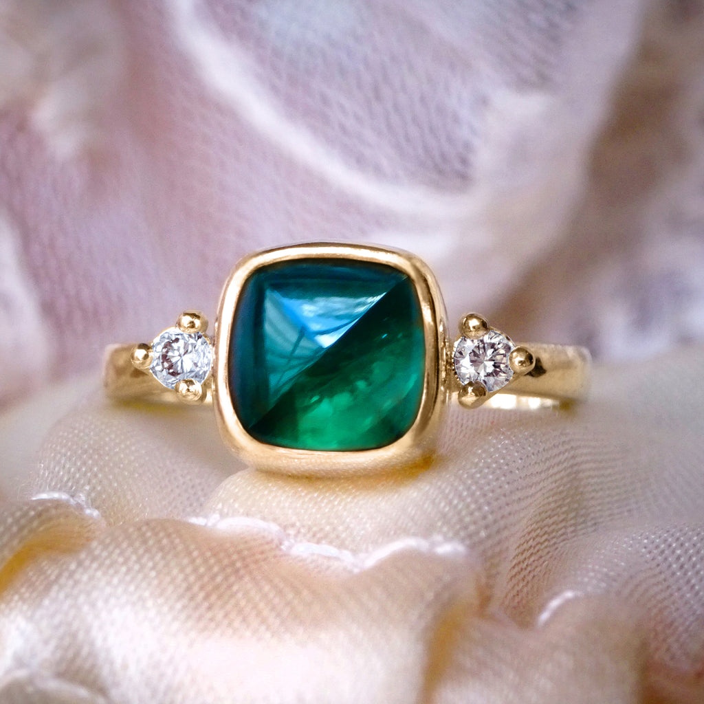 Majestic Emerald Diamond Unique Engagement ring in 9ct/18ct Gold - Bijoux de Chagall