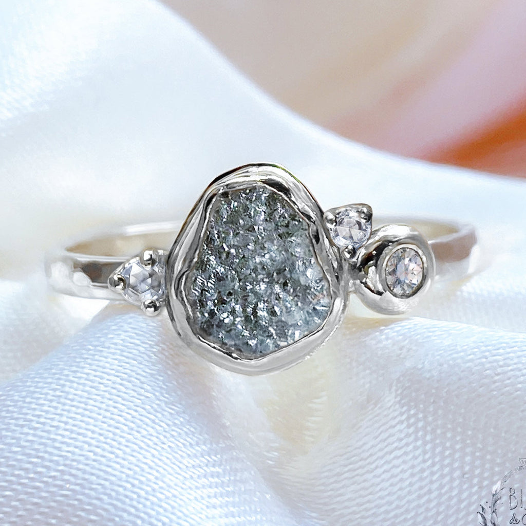 Natural Rock Diamond Cluster Unique Engagement ring in 9ct / 14ct/ 18ct Gold Rings Bijoux de Chagall