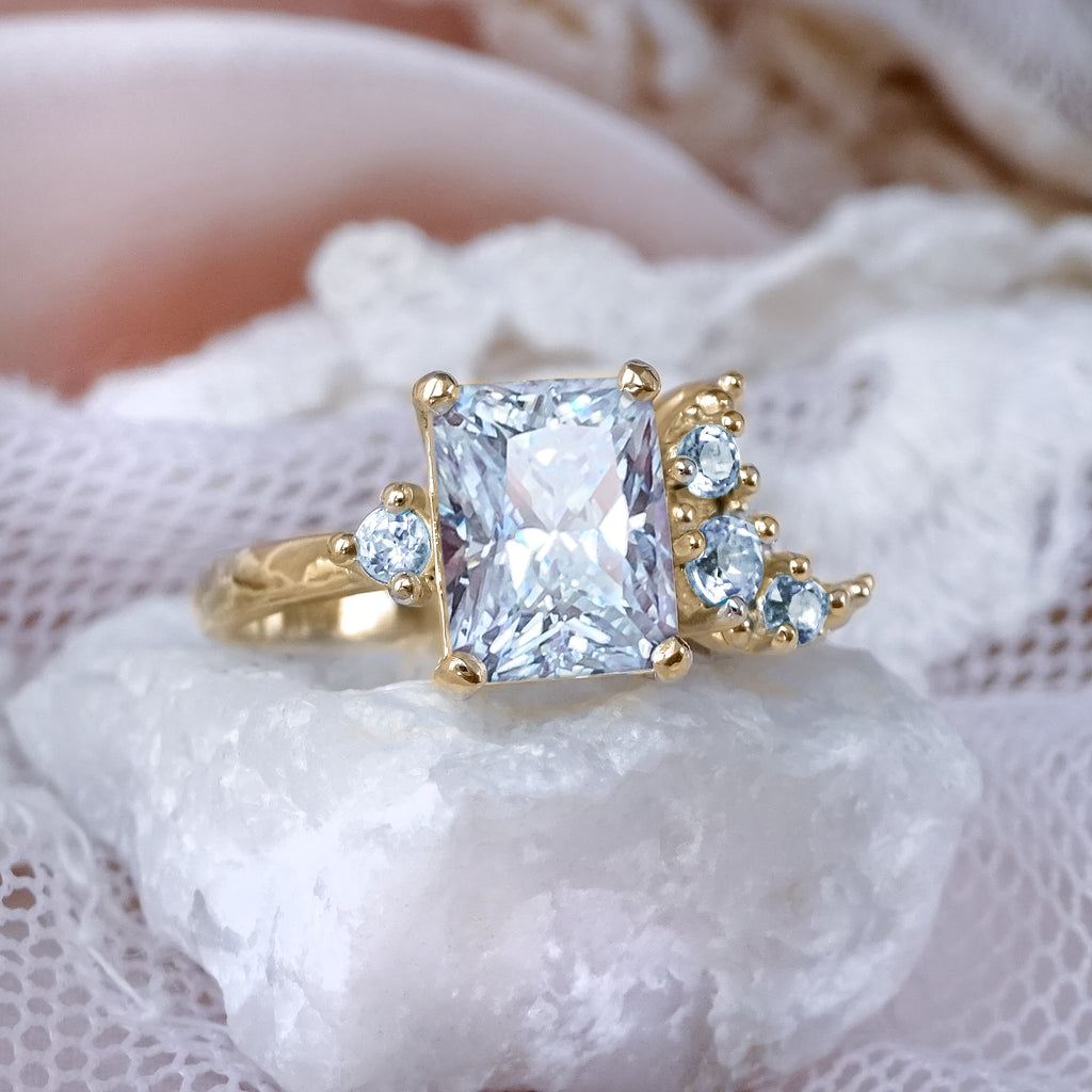 Moonlight Moissanite Diamond Engagement ring in 9ct / 18ct Gold - Bijoux de Chagall