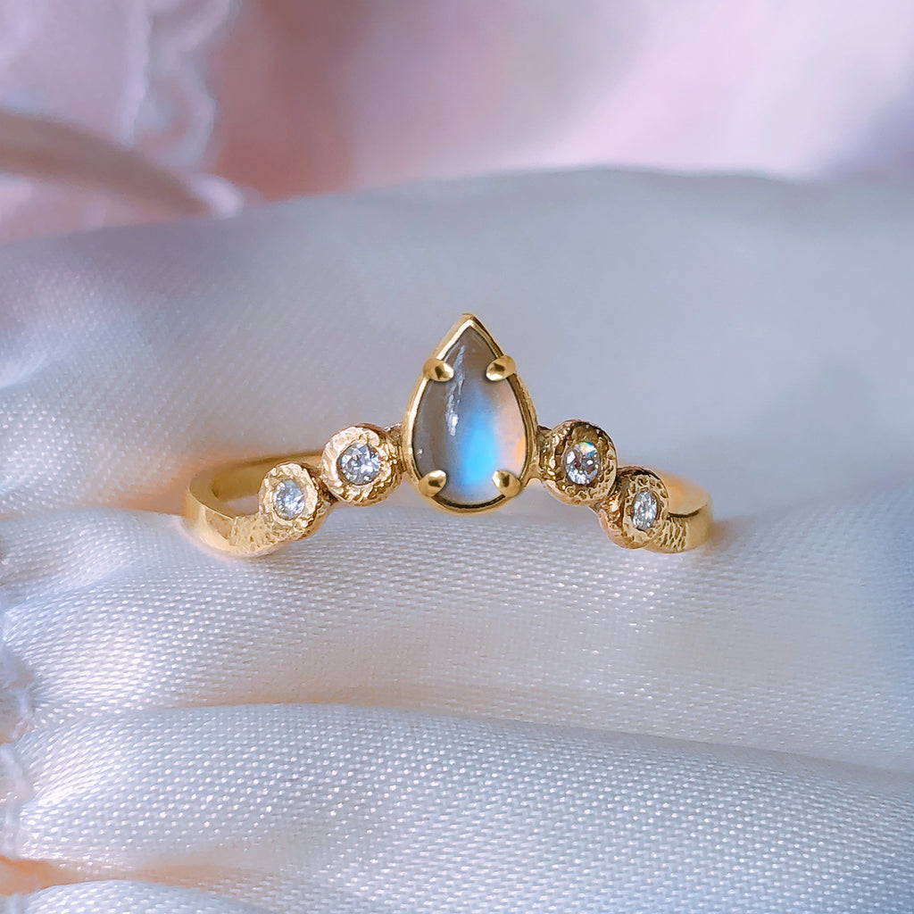 Cloud Cascade Art Deco Moonstone Diamond Ring Set in 9ct / 18ct Gold - Bijoux de Chagall