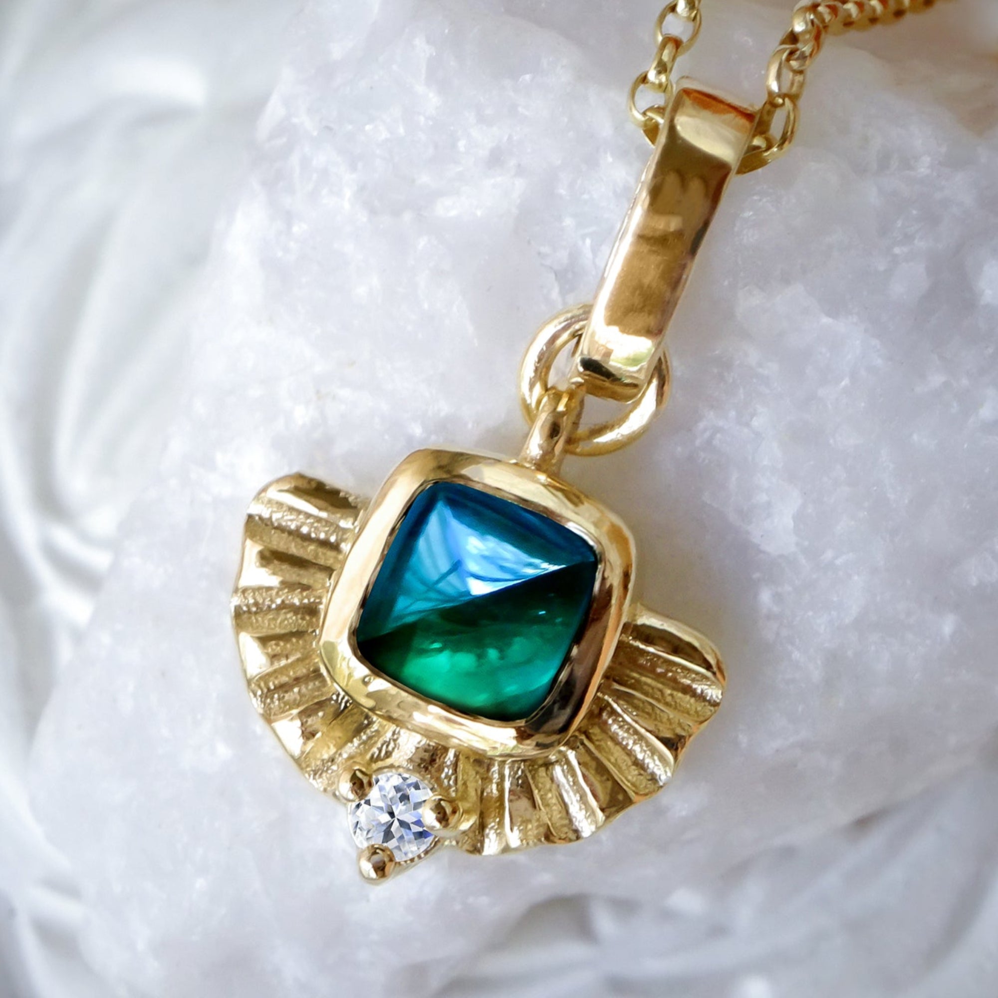 Art Deco Sunburst Emerald Diamond Pendant Necklace in 9ct / 14ct/ 18ct Gold