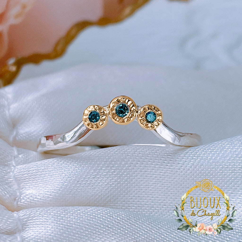 Curved Contour Teal Blue Diamond Wedding ring in 9ct / 18ct Gold and Silver - Bijoux de Chagall