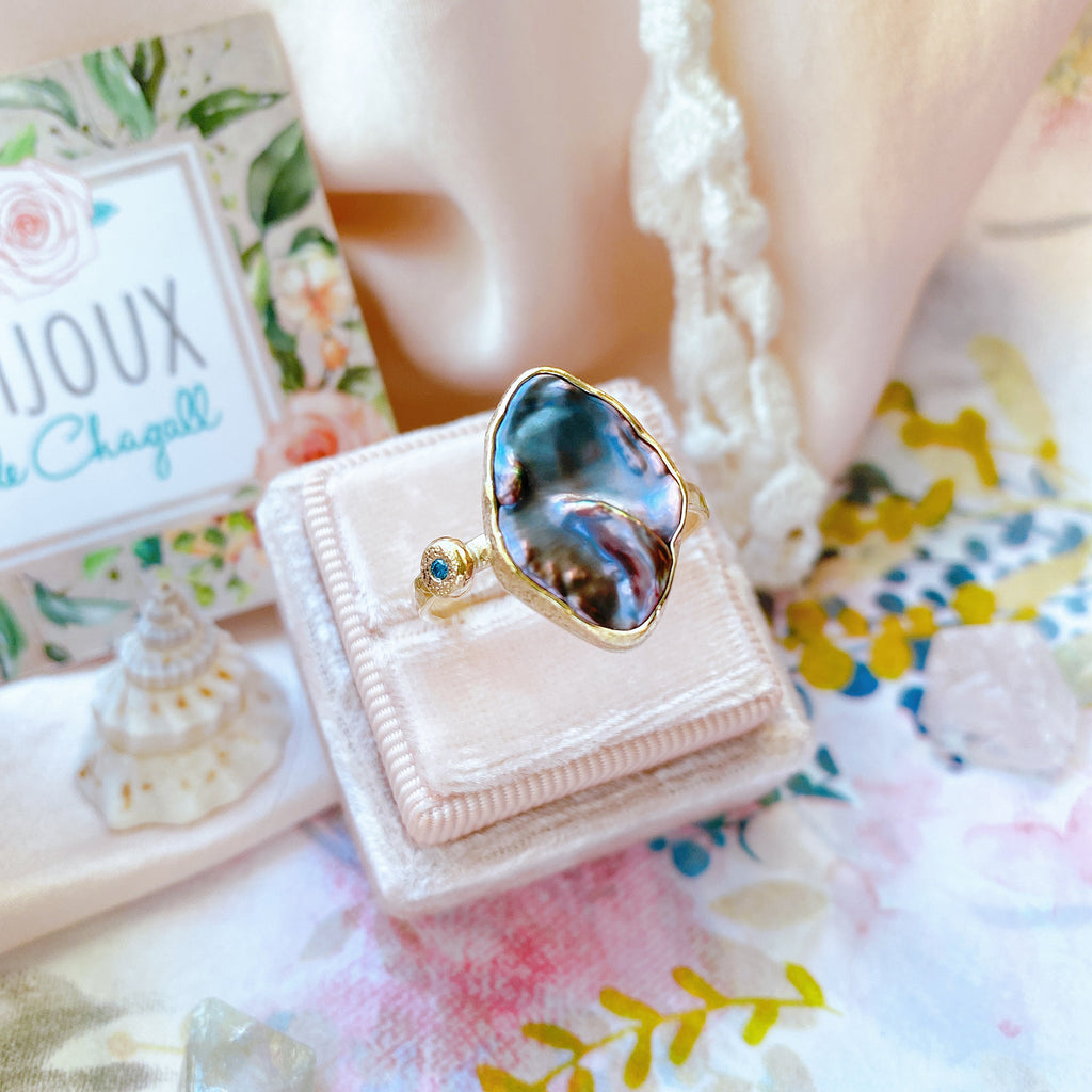 Luxury Peacock Keshi Pearl Teal Diamond Engagement ring in 9ct / 18ct Gold - Bijoux de Chagall