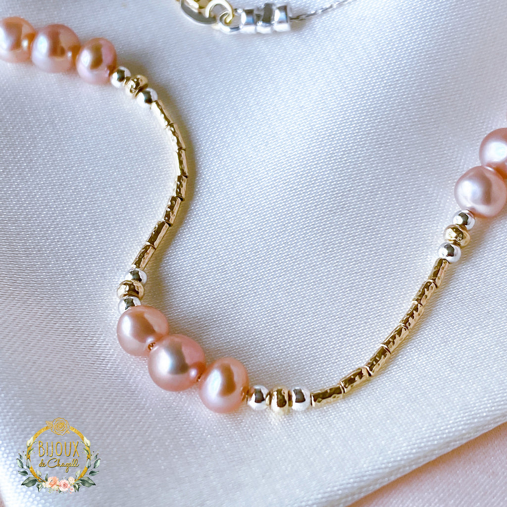 Natural Baroque Peach Mauve Pearls Necklace in 9ct Gold and Silver - Bijoux de Chagall