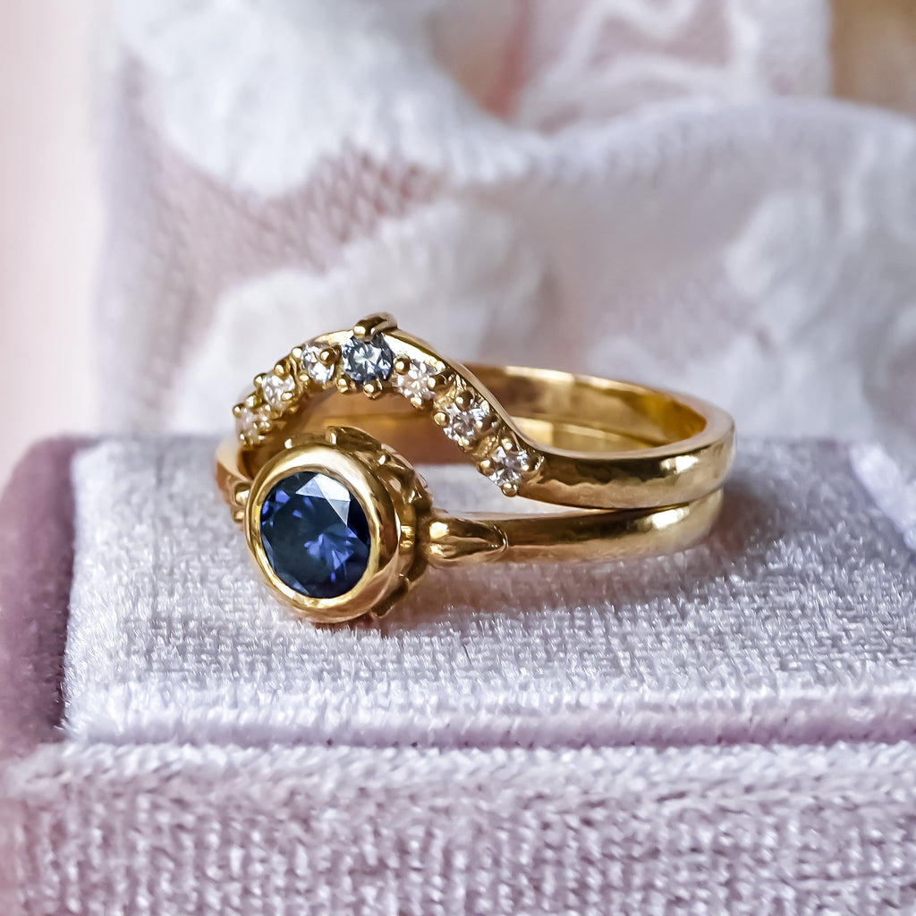 Fancy Sapphire Diamond Engagement Bridal ring set in 9ct / 18ct Gold - Bijoux de Chagall