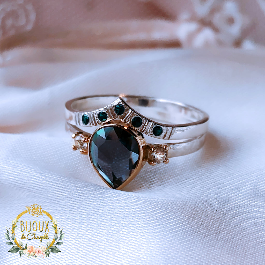 Wishbone Teal Blue Diamond Wedding ring in 9ct / 18ct Gold. - Bijoux de Chagall